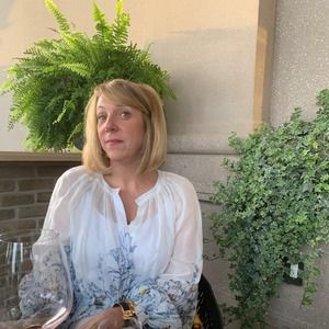 Meet your Posher, Rose